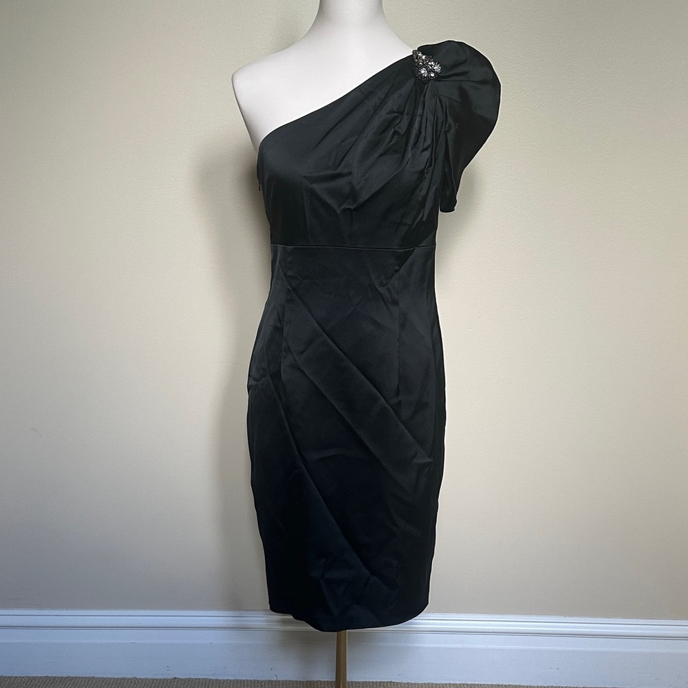 David Meister Black One Shoulder Cocktail Dress Crystal Embellished Size 6